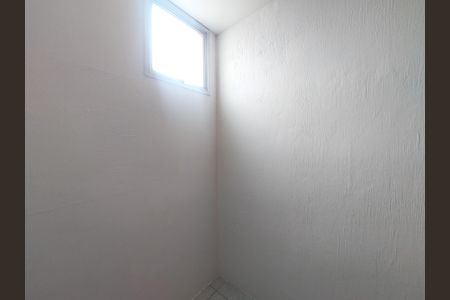 Apartamento à venda com 74m², 3 quartos e 2 vagasQuarto na Área de Serviço