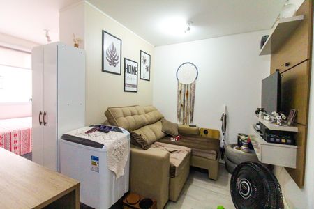 Sala/Cozinha de kitnet/studio à venda com 1 quarto, 35m² em Vila Campanela, São Paulo