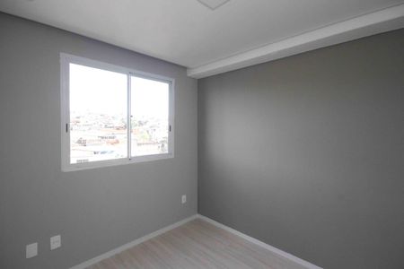 Apartamento para alugar com 2 quartos, 37m² em Fazenda da Juta, São Paulo