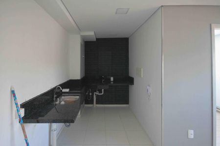 Apartamento para alugar com 37m², 2 quartos e sem vaga