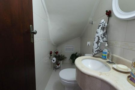 Casa à venda com 150m², 3 quartos e 2 vagasLavabo