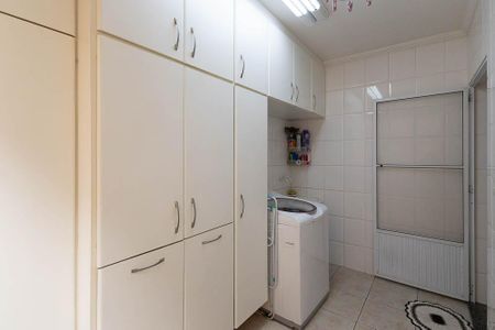 Casa à venda com 150m², 3 quartos e 2 vagasÁrea de Serviço