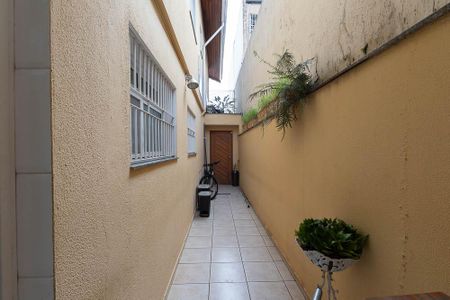 Casa à venda com 150m², 3 quartos e 2 vagasQuintal
