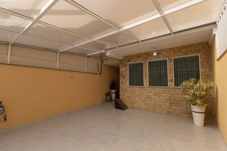 Casa à venda com 150m², 3 quartos e 2 vagasGaragem