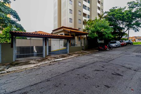 Apartamento para alugar com 54m², 2 quartos e 2 vagasFachada