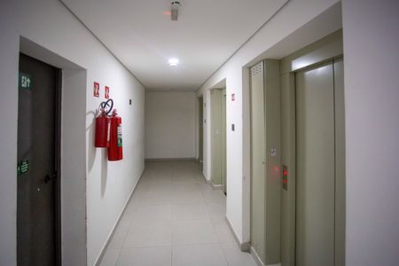 Apartamento à venda com 56m², 2 quartos e 2 vagasHall de entrada