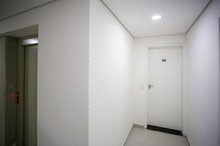 Apartamento à venda com 56m², 2 quartos e 2 vagasHall de entrada
