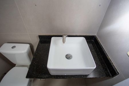 Apartamento à venda com 56m², 2 quartos e 2 vagasBanheiro 2