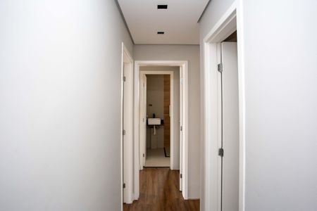 Apartamento à venda com 56m², 2 quartos e 2 vagasCorredor