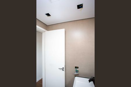 Apartamento à venda com 56m², 2 quartos e 2 vagasBanheiro 1