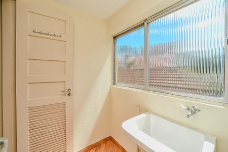 Apartamento à venda com 92m², 2 quartos e 1 vagaÁrea de Serviço