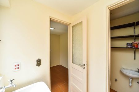 Apartamento à venda com 92m², 2 quartos e 1 vagaÁrea de Serviço