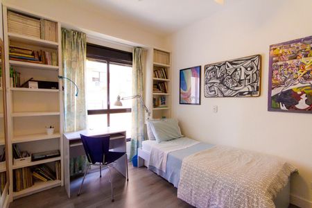 Apartamento para alugar com 146m², 3 quartos e 3 vagasQuarto 3