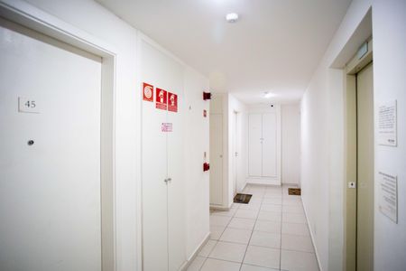 Apartamento à venda com 49m², 2 quartos e 1 vagaHall de entrada