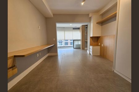 Sala de kitnet/studio para alugar com 1 quarto, 29m² em Jardim das Acacias, São Paulo