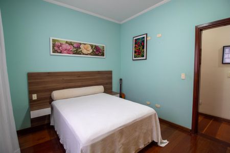 Casa para alugar com 372m², 4 quartos e 5 vagasQuarto 1