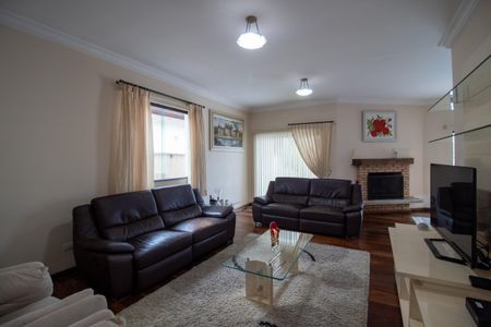 Sala de casa para alugar com 4 quartos, 372m² em Parque dos Principes, São Paulo