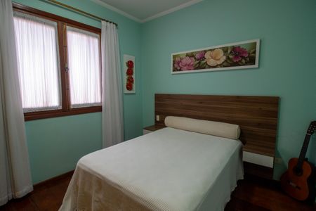 Casa para alugar com 372m², 4 quartos e 5 vagasQuarto 1