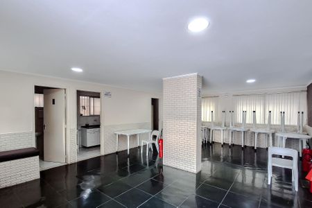 Apartamento à venda com 54m², 2 quartos e 1 vaga Apartamento à venda com 54m², 2 quartos e 1 vagaÁrea comum - Salão de festas