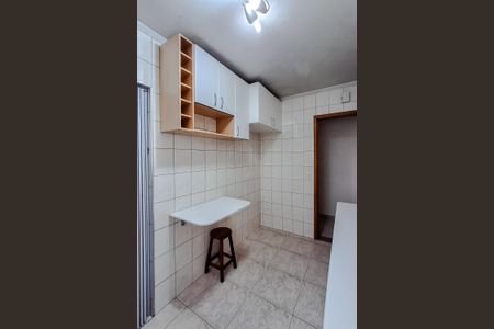 Apartamento à venda com 54m², 2 quartos e 1 vaga Apartamento à venda com 54m², 2 quartos e 1 vagaCozinha