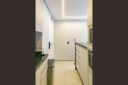 Apartamento à venda com 36m², 2 quartos e sem vaga Apartamento à venda com 36m², 2 quartos e sem vagaCozinha e Área de Serviço