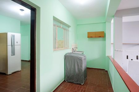 Casa à venda com 562m², 5 quartos e 5 vagasÁrea de serviço casa 2