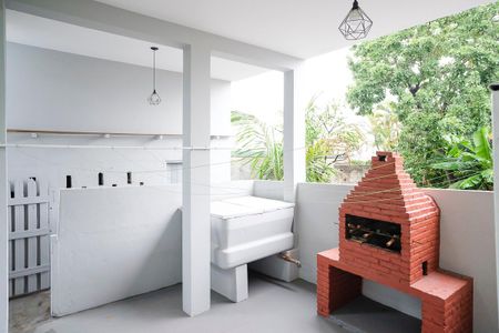 Casa à venda com 562m², 5 quartos e 5 vagasQuintal 