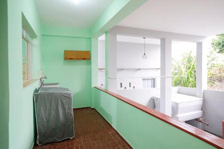 Casa à venda com 562m², 5 quartos e 5 vagasÁrea de serviço casa 2