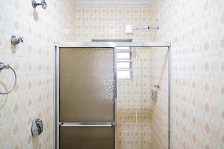 Casa à venda com 562m², 5 quartos e 5 vagasBanheiro 1 casa 1