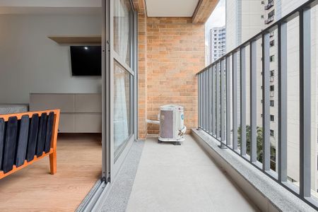 Studio à venda com 24m², 1 quarto e sem vaga Studio à venda com 24m², 1 quarto e sem vagaVaranda