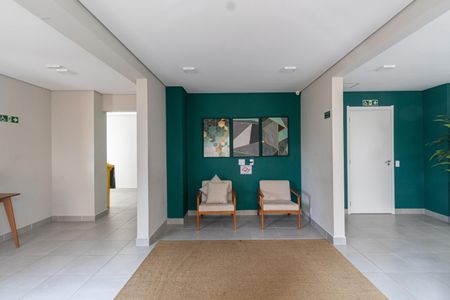 Apartamento para alugar com 32m², 2 quartos e sem vaga Apartamento para alugar com 32m², 2 quartos e sem vagaÁrea Comum - Salão de Festas