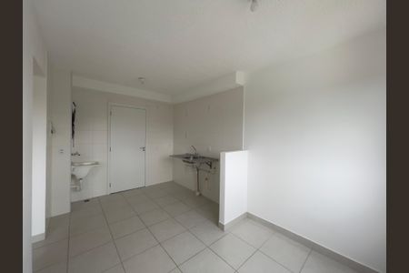 Apartamento para alugar com 32m², 2 quartos e sem vaga Apartamento para alugar com 32m², 2 quartos e sem vagaSala e Cozinha