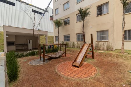 Apartamento para alugar com 32m², 2 quartos e sem vaga Apartamento para alugar com 32m², 2 quartos e sem vagaÁrea Comum - Playground