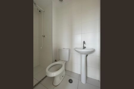 Apartamento para alugar com 32m², 2 quartos e sem vaga Apartamento para alugar com 32m², 2 quartos e sem vagaBanheiro