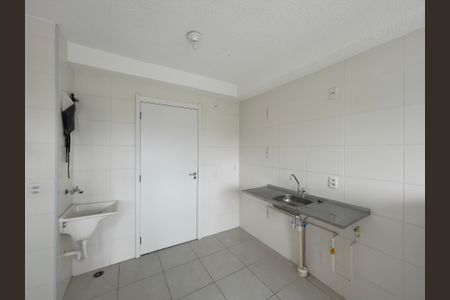 Apartamento para alugar com 32m², 2 quartos e sem vaga Apartamento para alugar com 32m², 2 quartos e sem vagaCozinha e Área de Serviço