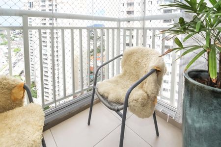 Apartamento para alugar com 58m², 2 quartos e 1 vaga Apartamento para alugar com 58m², 2 quartos e 1 vagaVaranda