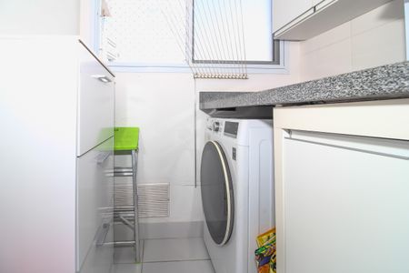 Apartamento para alugar com 58m², 2 quartos e 1 vaga Apartamento para alugar com 58m², 2 quartos e 1 vagaÁrea de Serviço