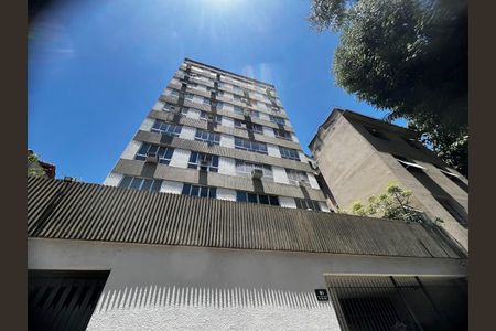 Apartamento à venda com 100m², 3 quartos e 1 vagaFachada