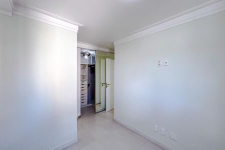 Apartamento à venda com 60m², 2 quartos e 2 vagasSuíte