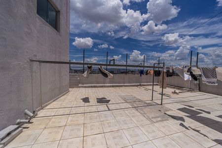 Apartamento para alugar com 45m², 2 quartos e 1 vagaTerraço