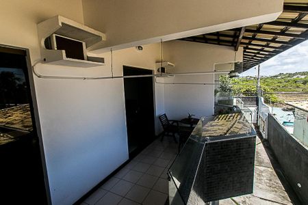 Casa de condomínio para alugar com 320m², 3 quartos e 2 vagasVaranda 