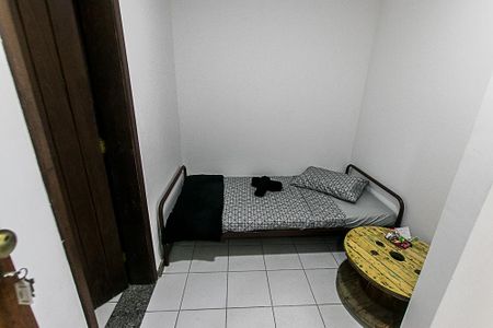 Casa de condomínio para alugar com 320m², 3 quartos e 2 vagasQuarto 1