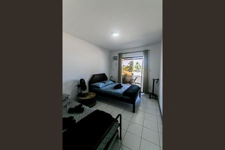 Casa de condomínio para alugar com 320m², 3 quartos e 2 vagasQuarto 1