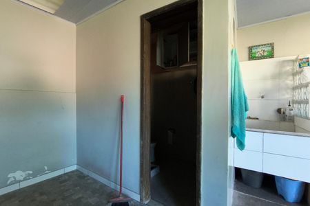 Casa à venda com 350m², 3 quartos e 4 vagas Casa à venda com 350m², 3 quartos e 4 vagasAnexo