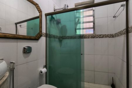 Casa à venda com 350m², 3 quartos e 4 vagas Casa à venda com 350m², 3 quartos e 4 vagasBanheiro Social