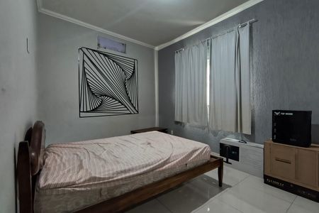 Casa à venda com 350m², 3 quartos e 4 vagas Casa à venda com 350m², 3 quartos e 4 vagasQuarto 2