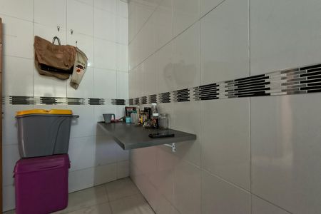 Casa à venda com 350m², 3 quartos e 4 vagas Casa à venda com 350m², 3 quartos e 4 vagasCozinha - Armários