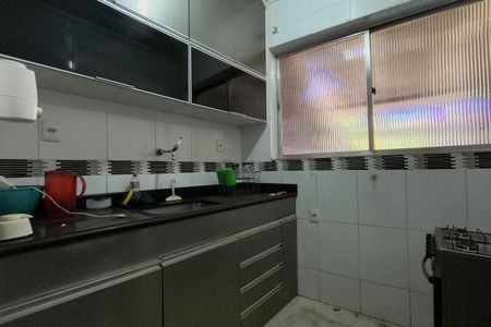 Casa à venda com 350m², 3 quartos e 4 vagas Casa à venda com 350m², 3 quartos e 4 vagasCozinha - Armários