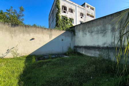 Casa à venda com 350m², 3 quartos e 4 vagas Casa à venda com 350m², 3 quartos e 4 vagasQuintal