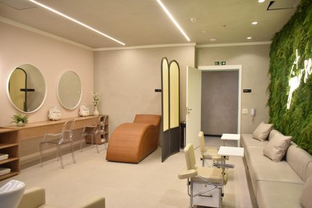 Studio à venda com 33m², 1 quarto e sem vagaSalão de beleza